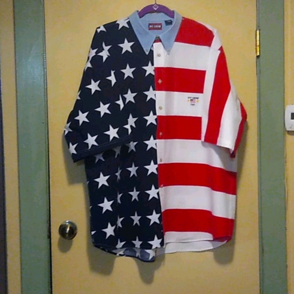 Patriotic button-down from Ivy Crew USA